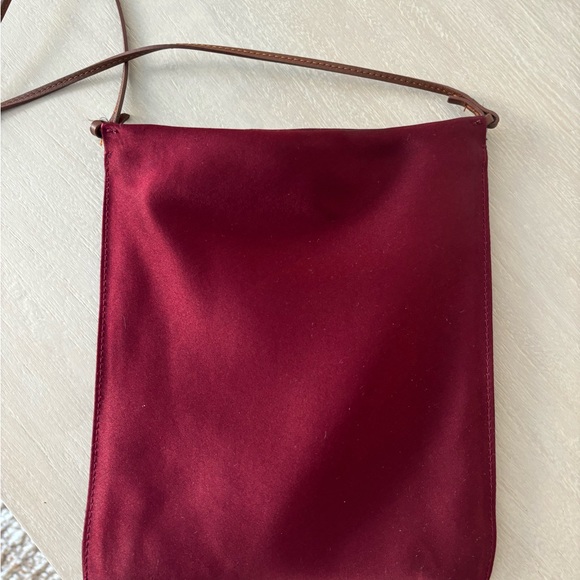 The Row Burgundy Silk Medicine Pouch - Picture 3 of 11
